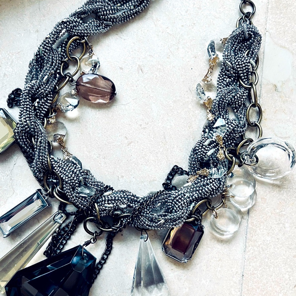 Statement necklace